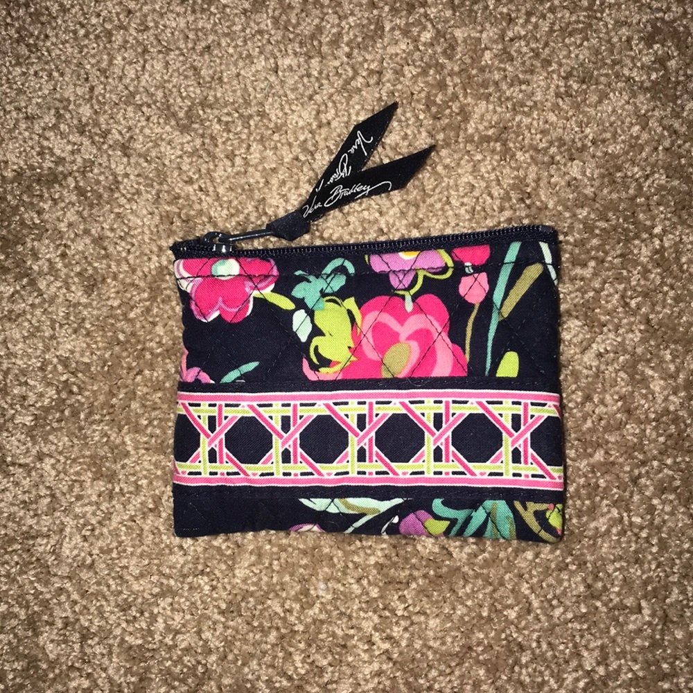 Vera Bradley Pouch!